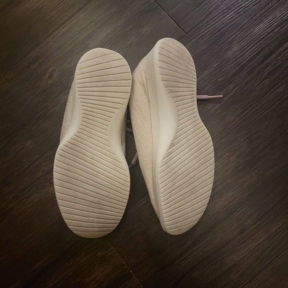 Allbirds cream wool runners size 8 - Picture 3 of 5